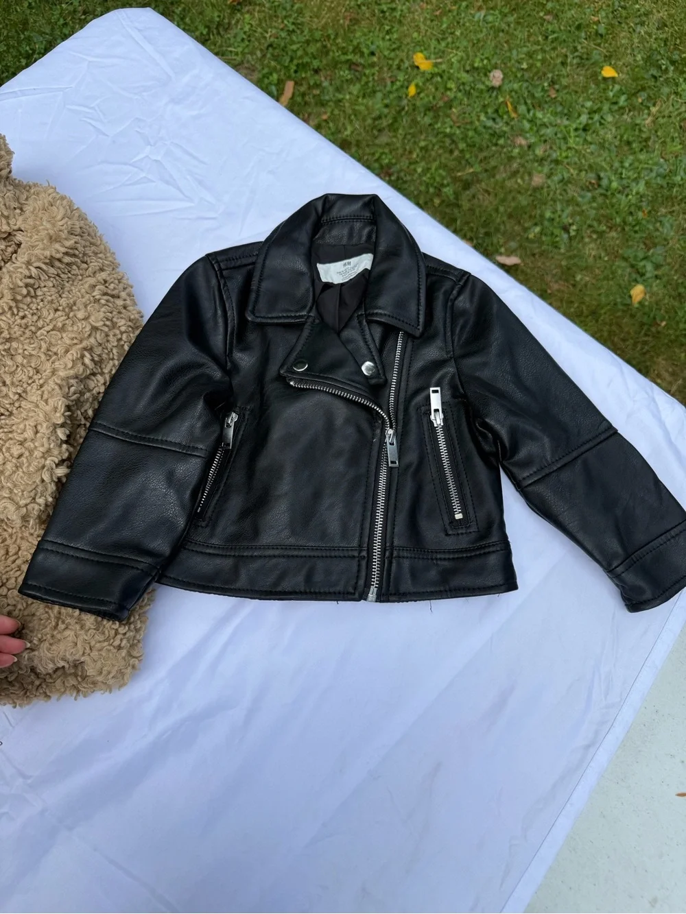 H&M two versatile